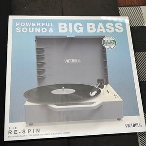 victrola record player